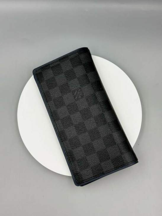 Picture of Louis Vuitton Wallets _SKUfw212757217fw